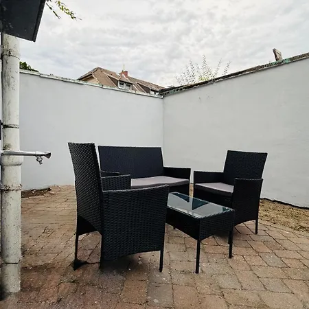 Moderne - Reihenmittelhaus - 4 Min Zur Hotel *