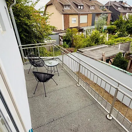 Moderne - Reihenmittelhaus - 4 Min Zur Monchengladbach